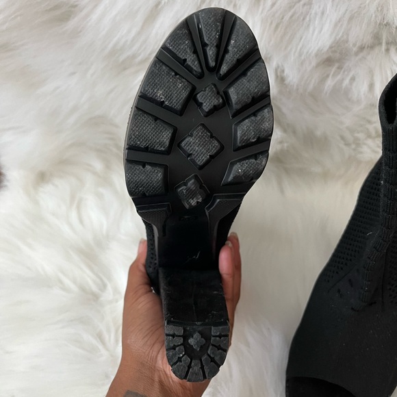 Black Open Toe Boots - Picture 6 of 9